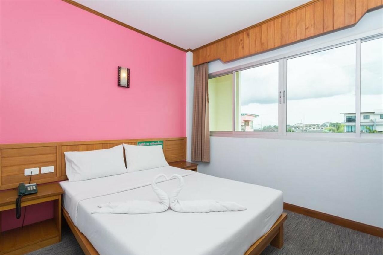 Фото Riverside Hotel