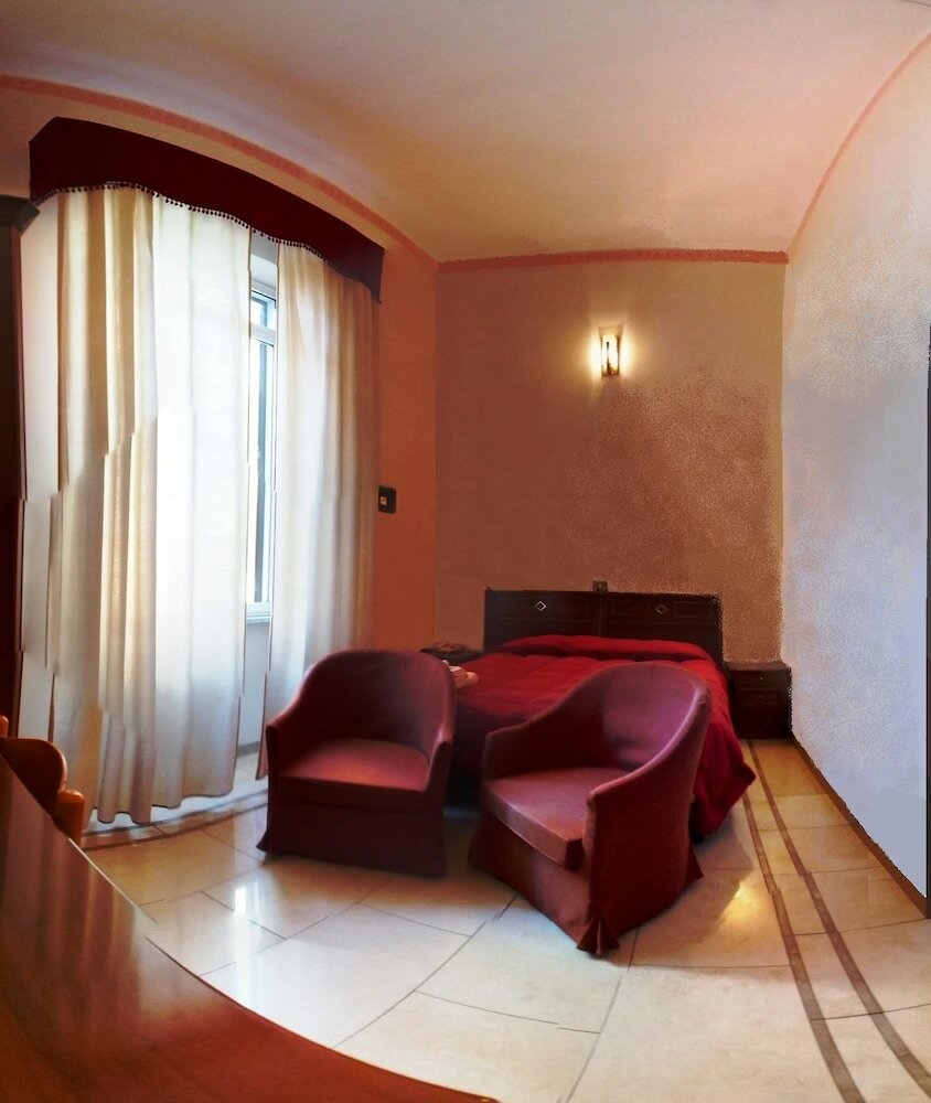 Фото Hotel Cambridge