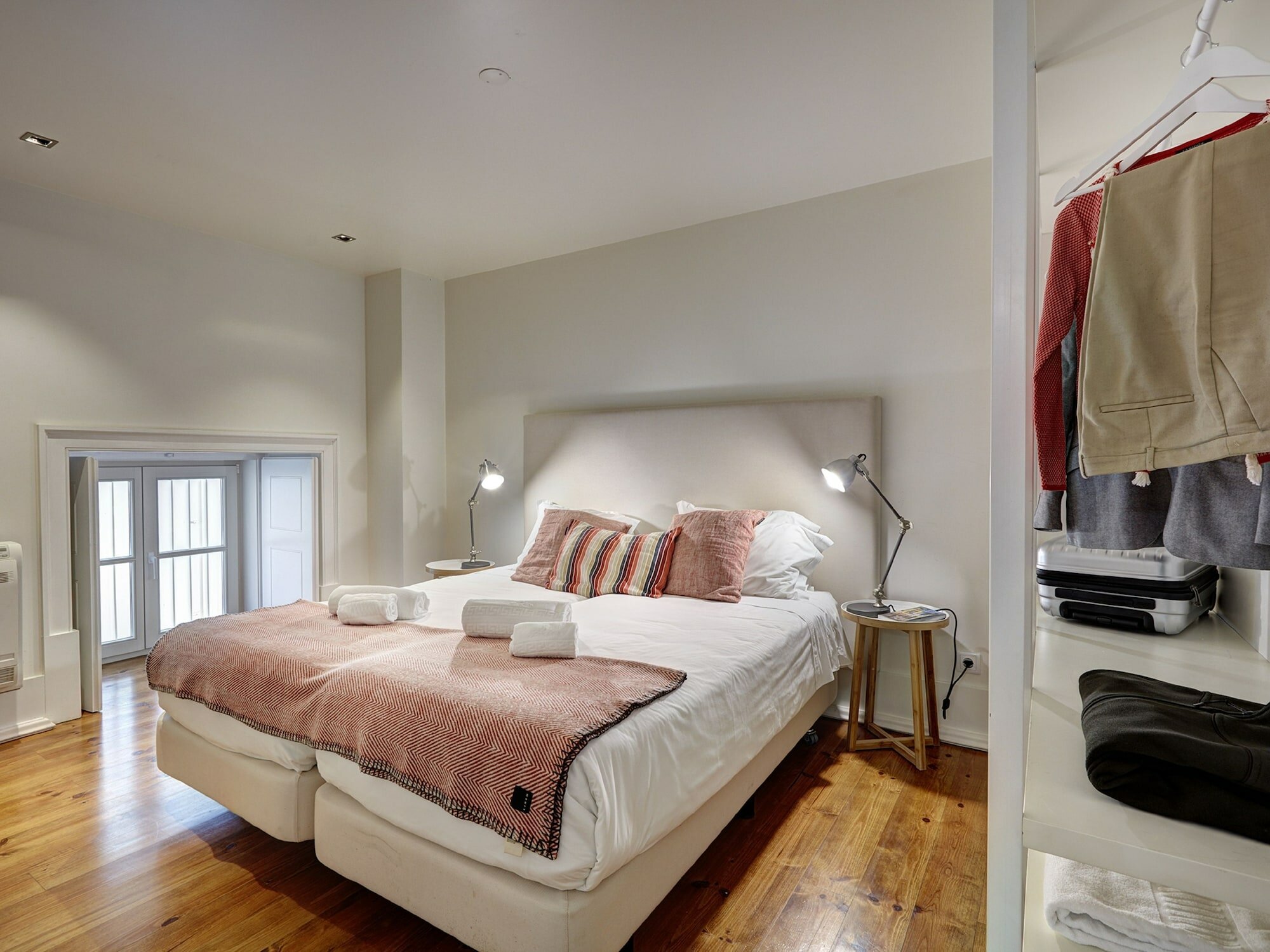 Фото Lisbon Canaan Boutique Apartments Gaivotas