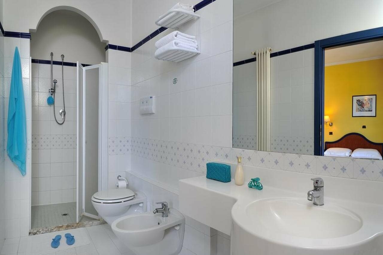 Фото Hotel Ascot