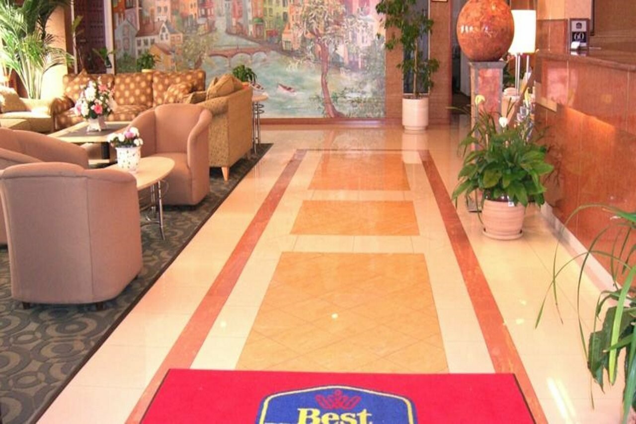 Фото Best Western Plus South Bay Hotel