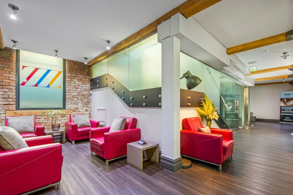 Фото Roomzzz Manchester City