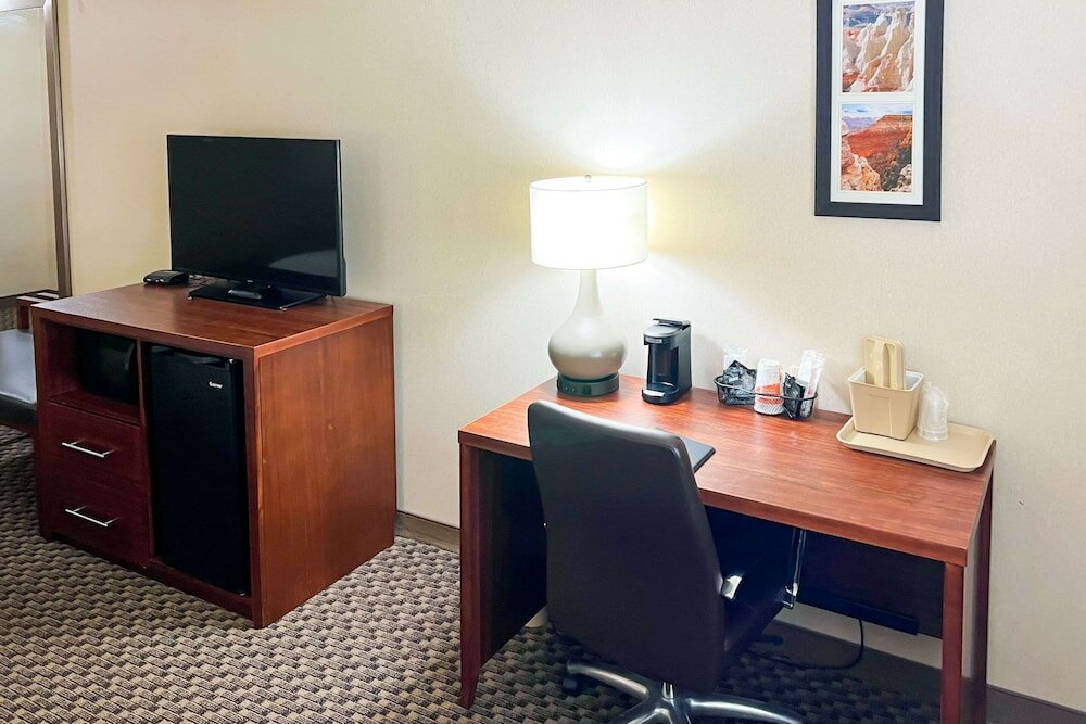 Фото Comfort Inn And Suites Thatcher