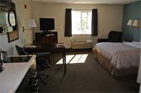 Фото Candlewood Suites Washington-Fairfax, an Ihg Hotel