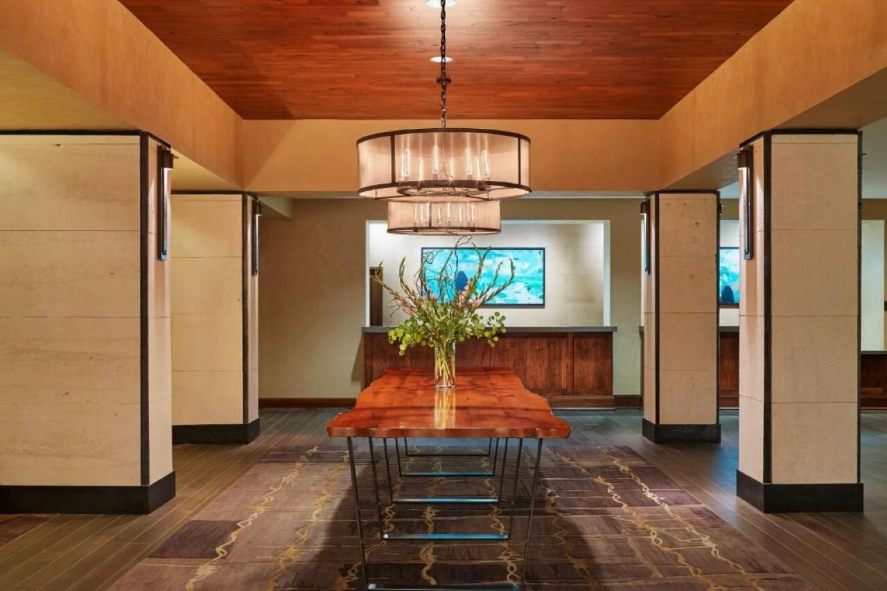 Фото DoubleTree by Hilton San Antonio Airport