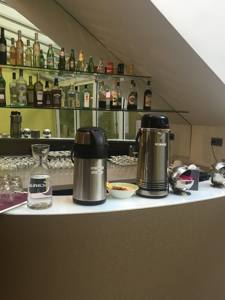 Фото Hôtel Orchidée