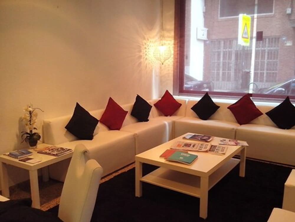 Фото Stylish City Apartments