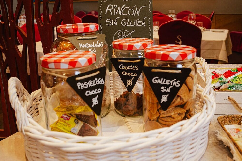 Фото Hotel Sancho Abarca