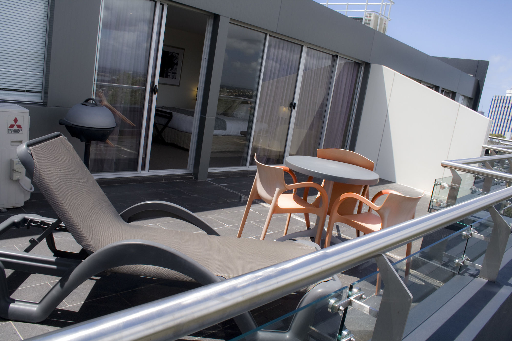 Фото Urban St Leonards