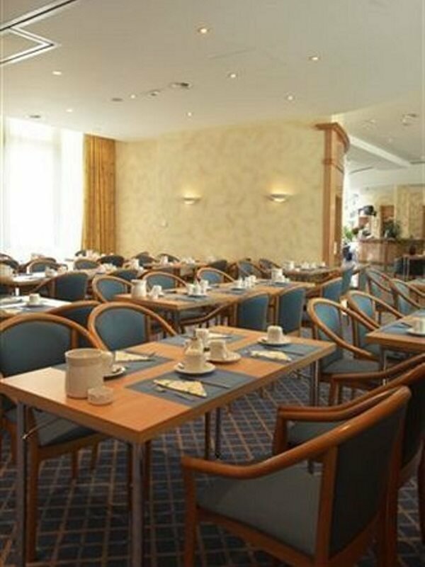 Фото Hotel Schwanen Stuttgart-Airport Messe