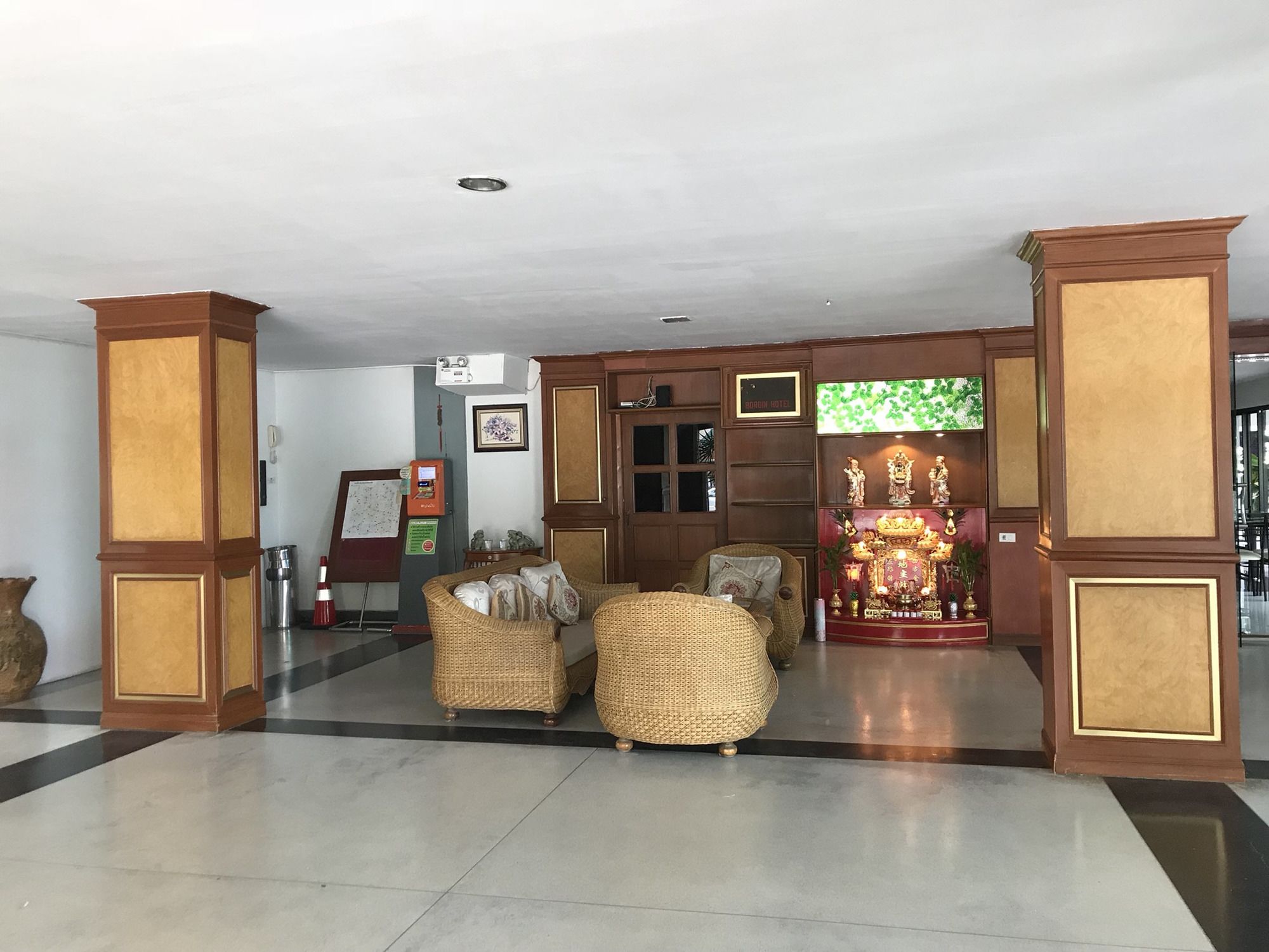 Фото Bordin Hotel