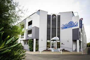 отель The Originals Boutique Hotel Admiral's Les Sables-d'Olonne