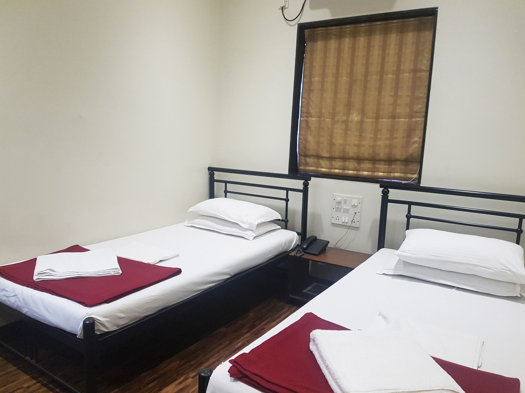 Фото Hotel Kumkum