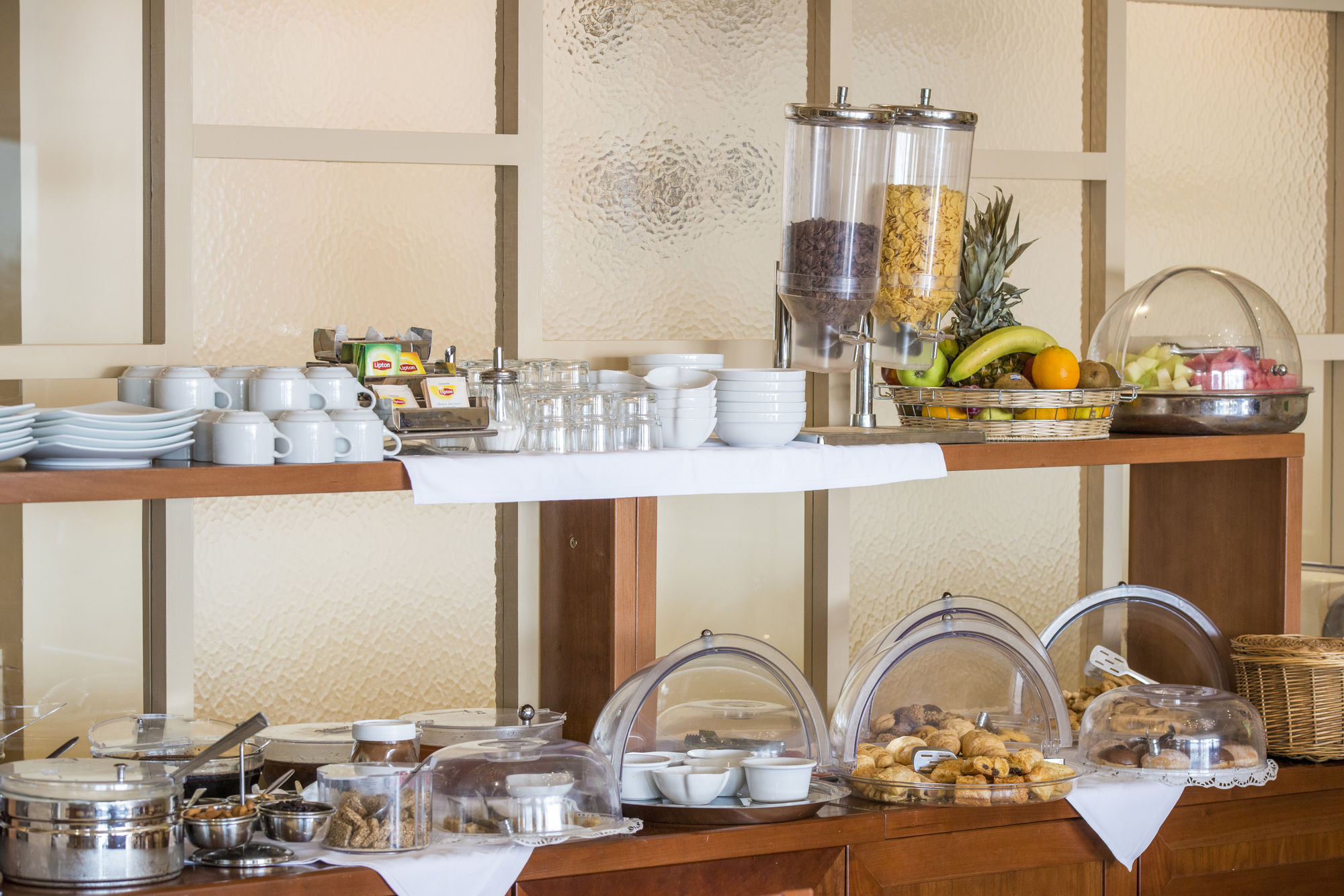 Фото Colonides Beach Hotel