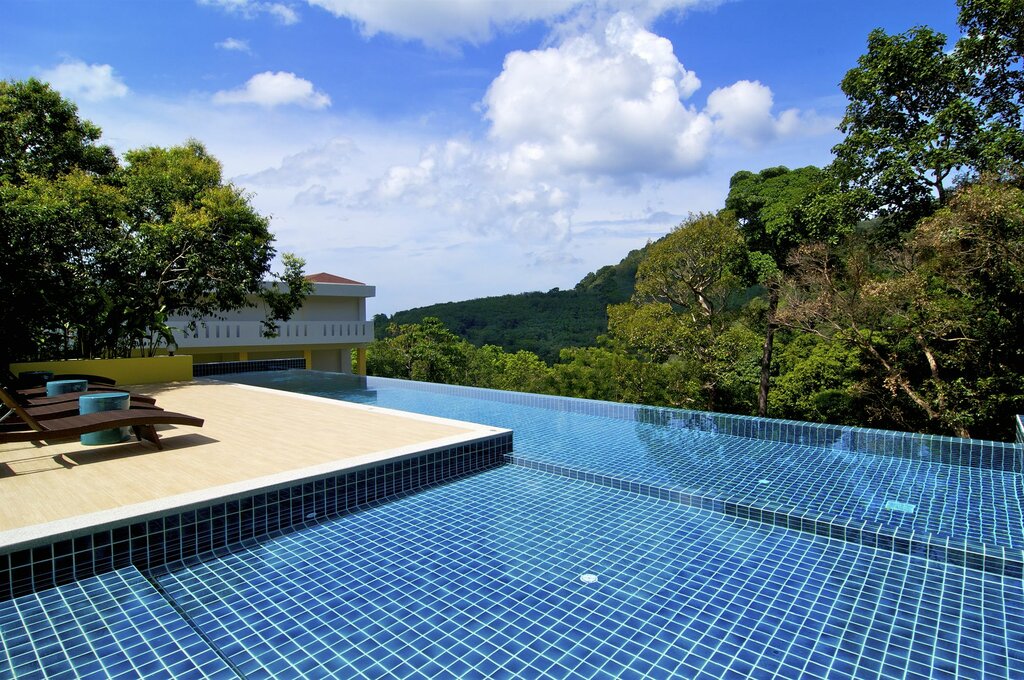 Short-term housing rental Grand Bleu Ocean View Pool Suite, Phuket Province, photo