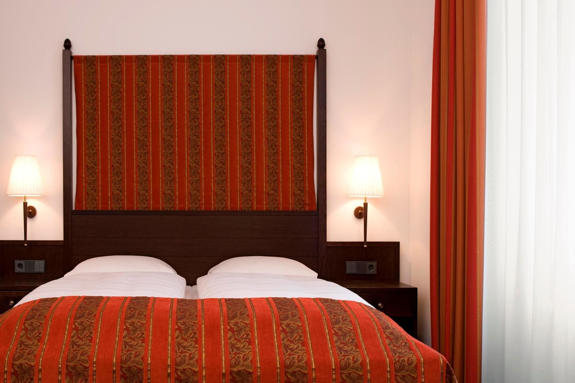Фото Steigenberger Inselhotel