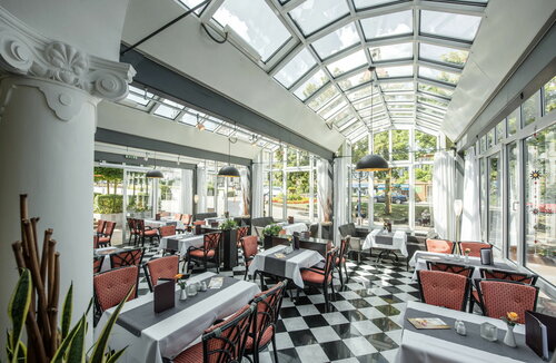 Внешний вид отеля Göbel's Hotel Quellenhof в Бад-Вильдунгене, фото 2