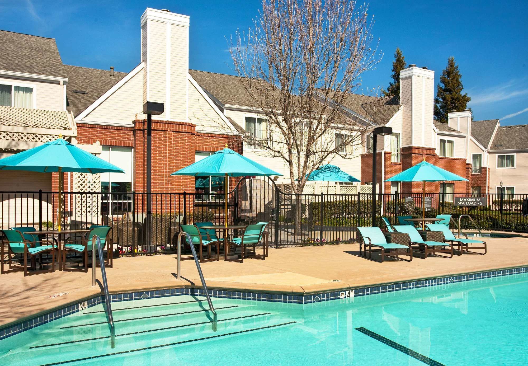 Фото Residence Inn by Marriott Sacramento Airport Natomas