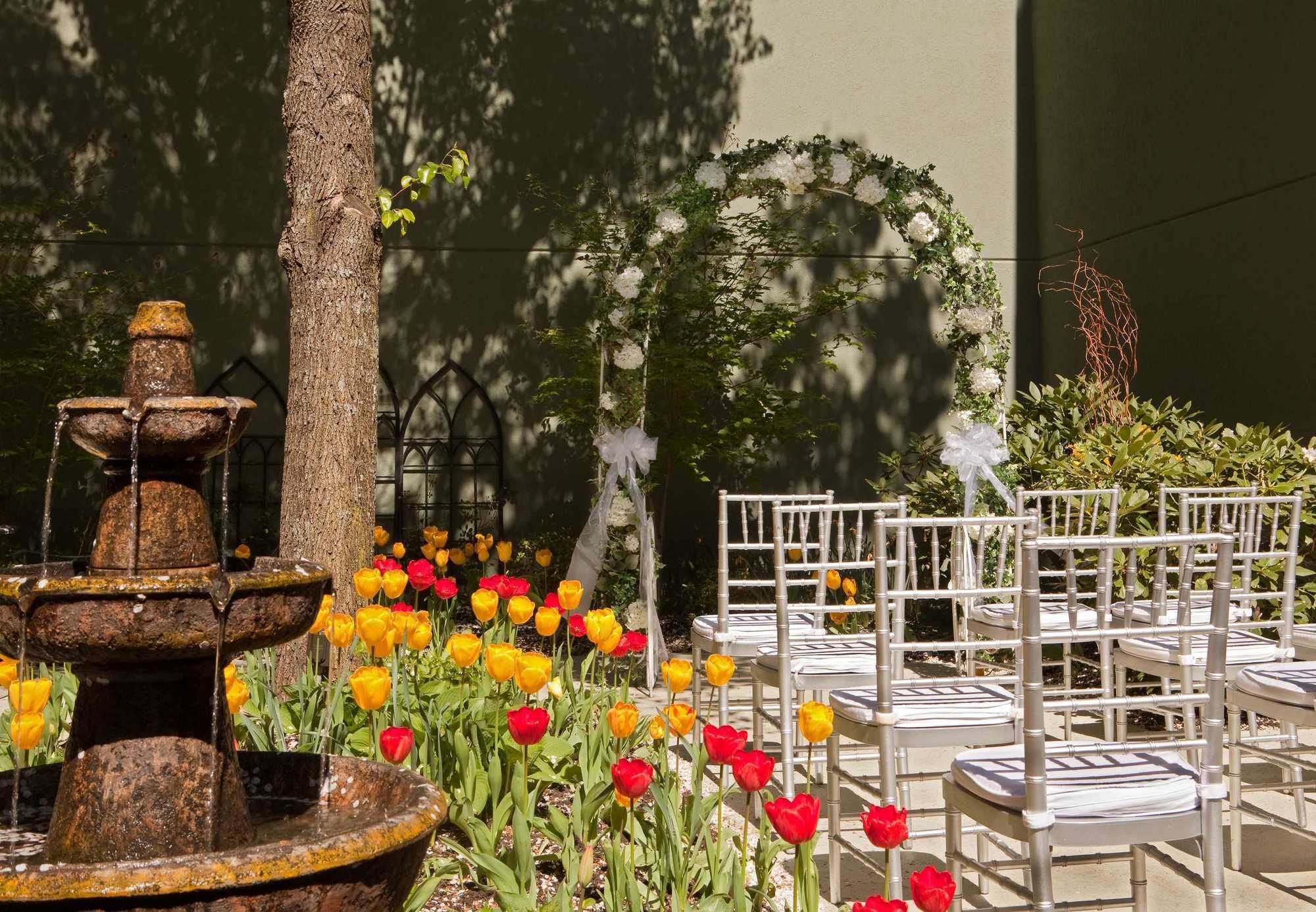 Фото Boston Marriott Peabody