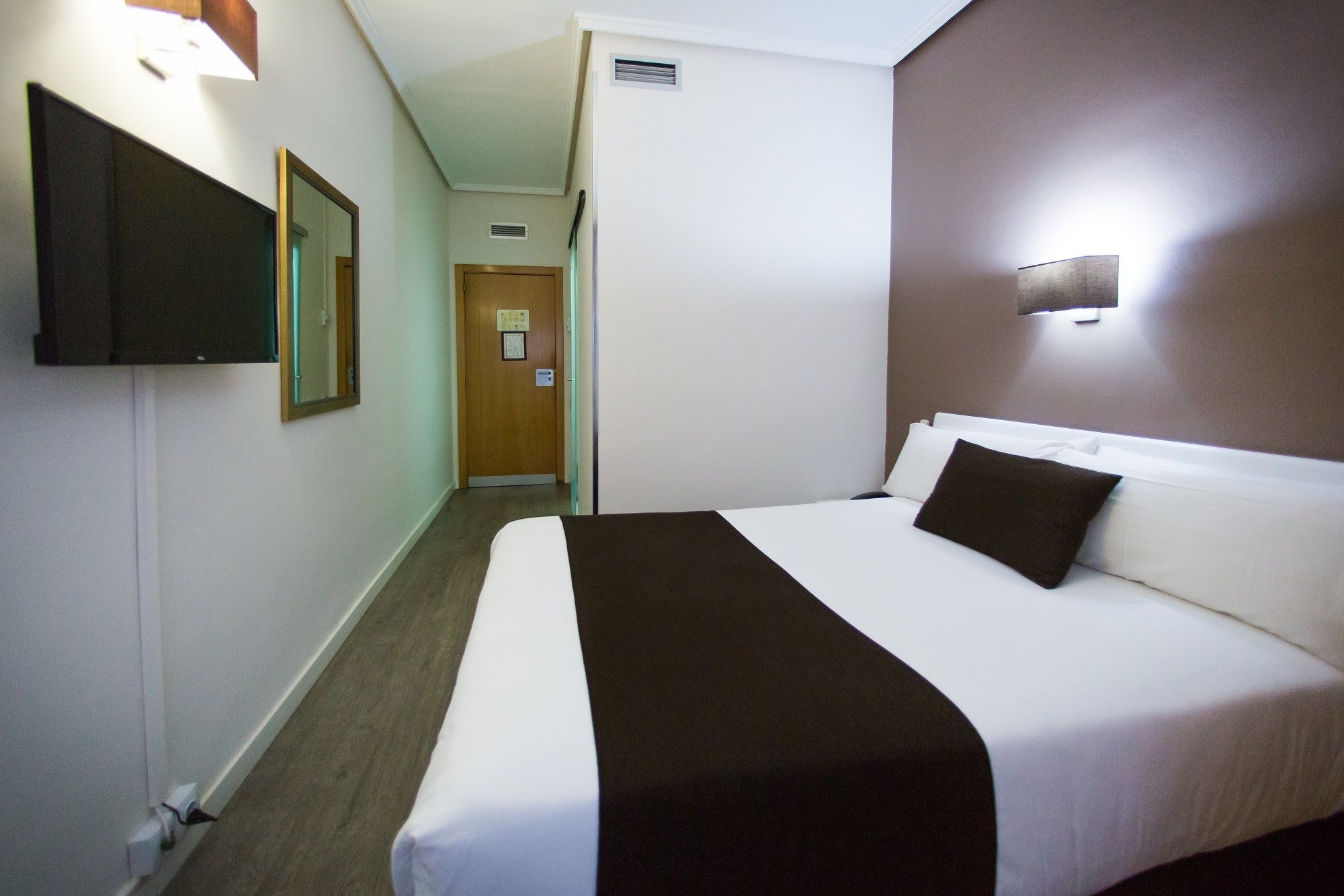 Фото Sweet Hotel Continental