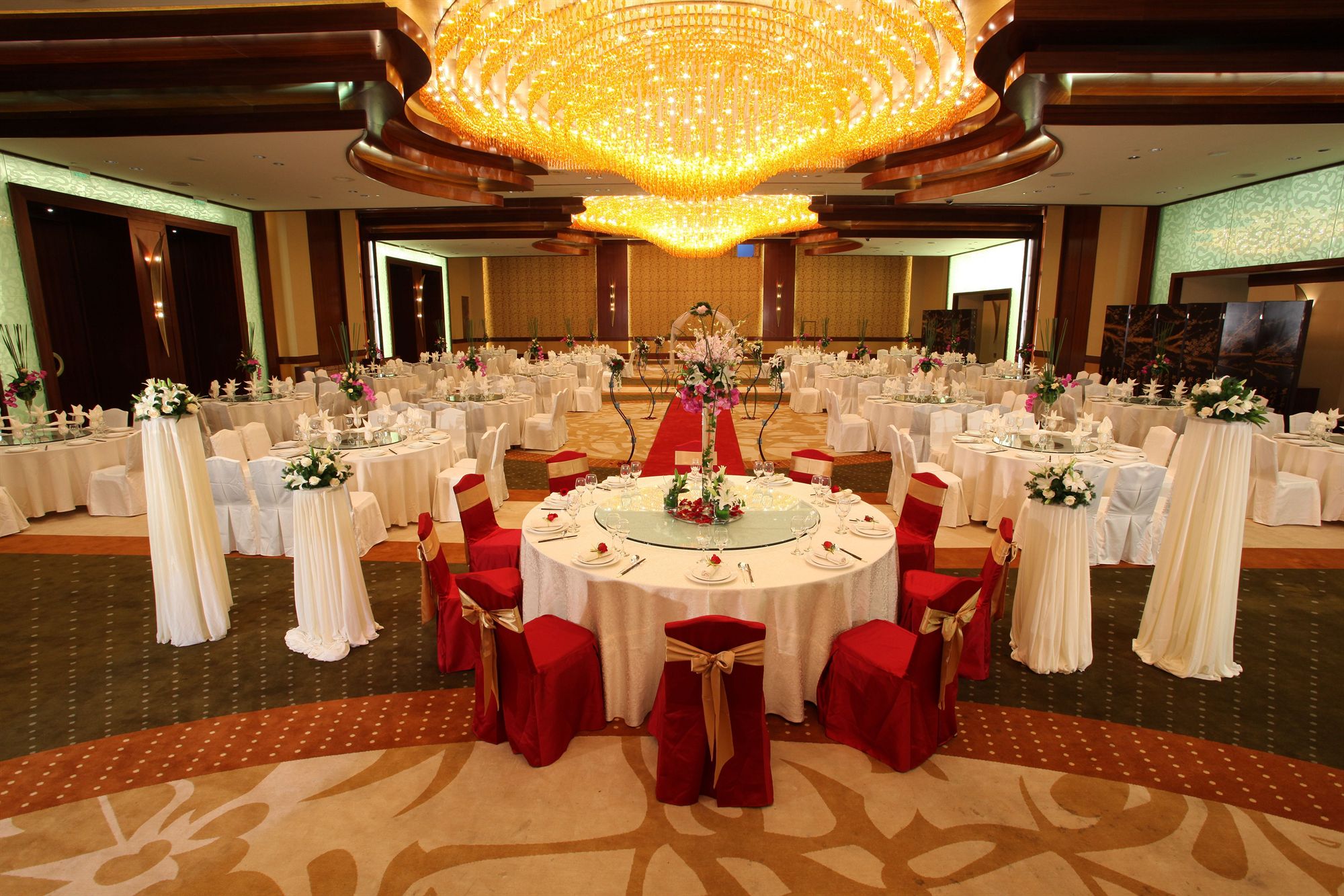 Фото New Century Resort Jiu Long Lake Ningbo