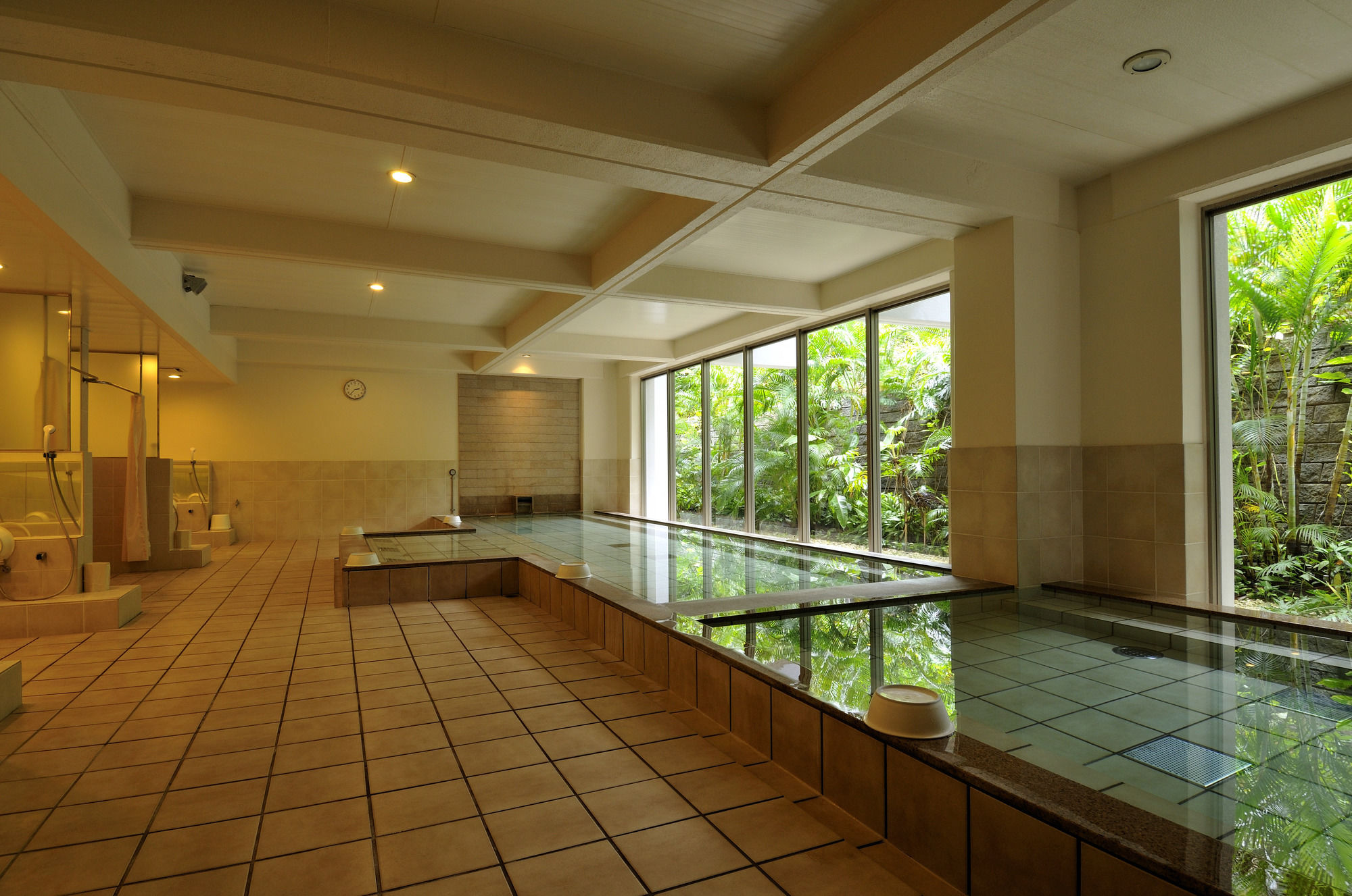 Фото The Moon Beach Museum Resort