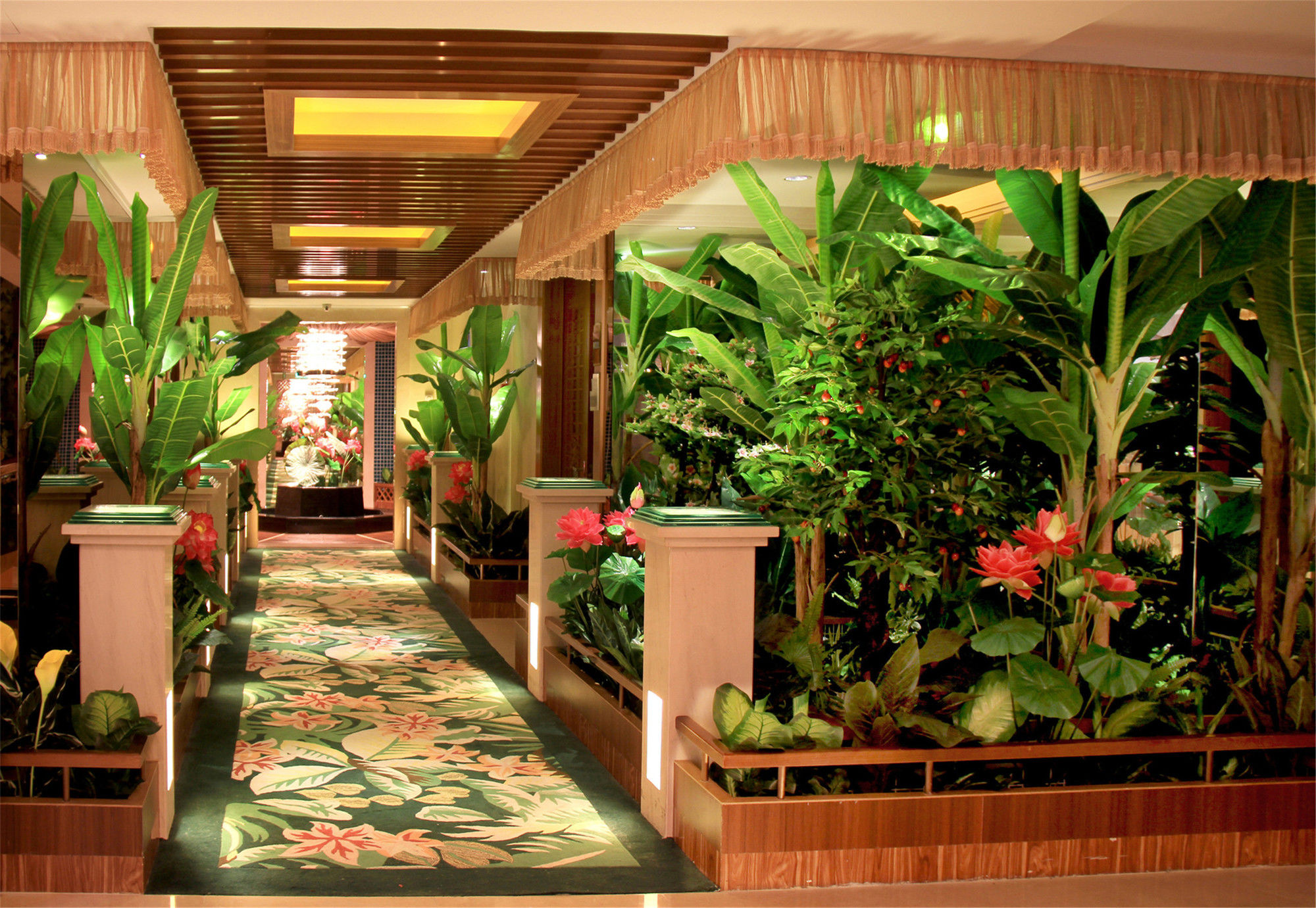 Фото Shenzhen Baolilai International Hotel