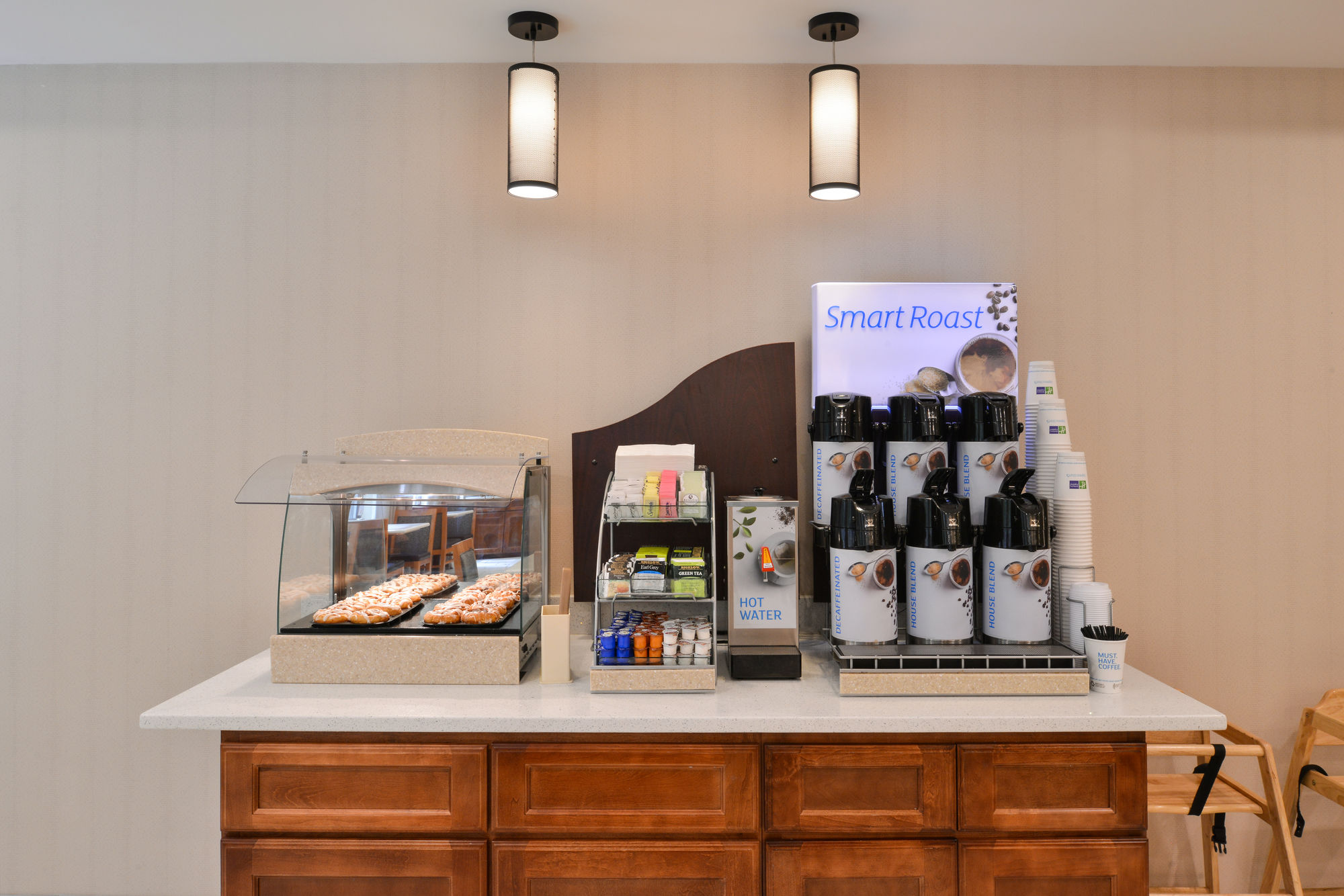 Фото Holiday Inn Express & Suites West Ocean City, an Ihg Hotel