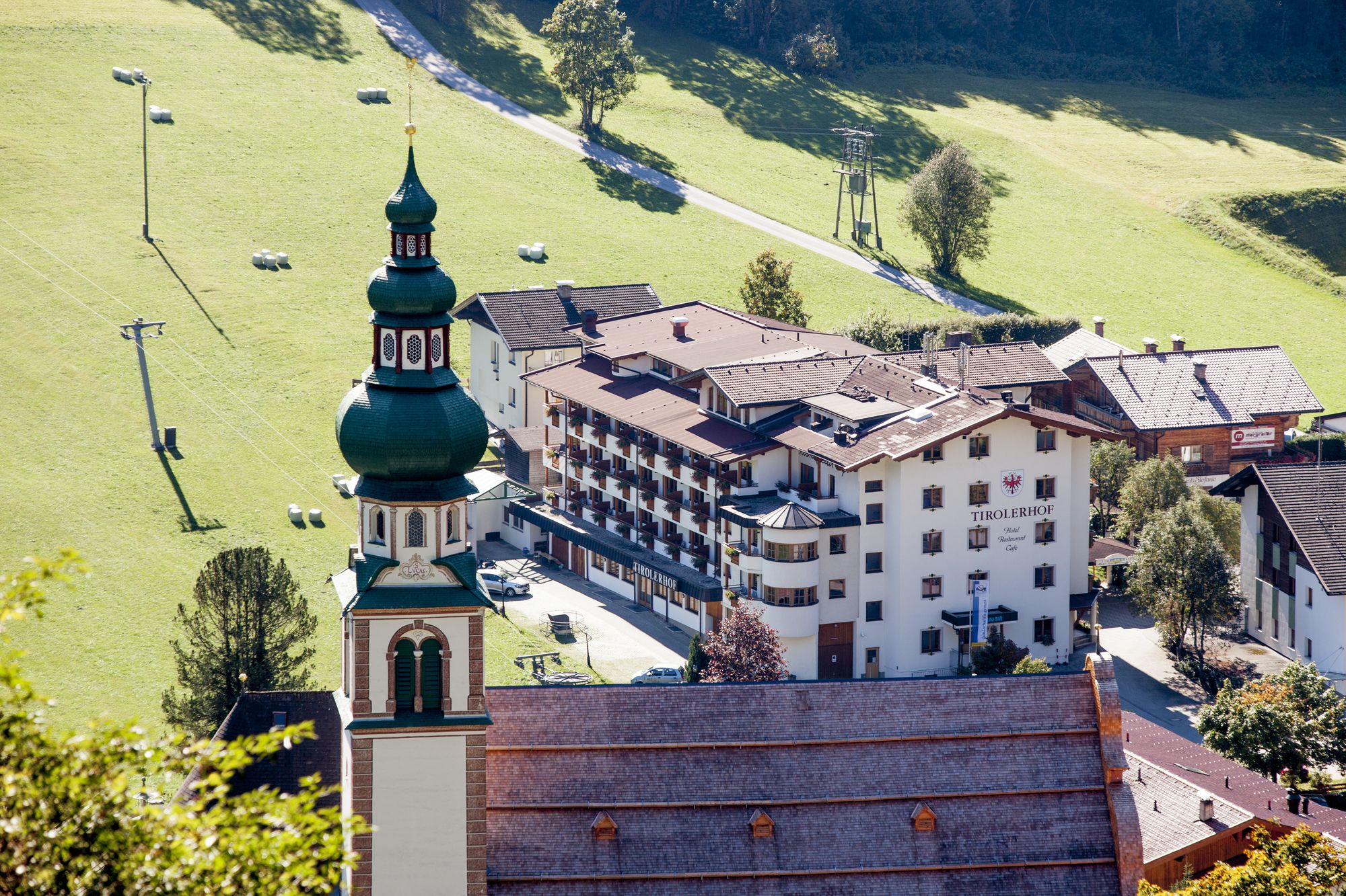 Фото Hotel Tirolerhof