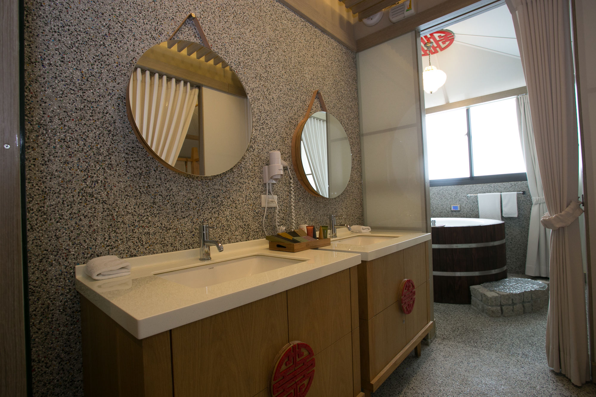 Фото Tianxiaju Motel