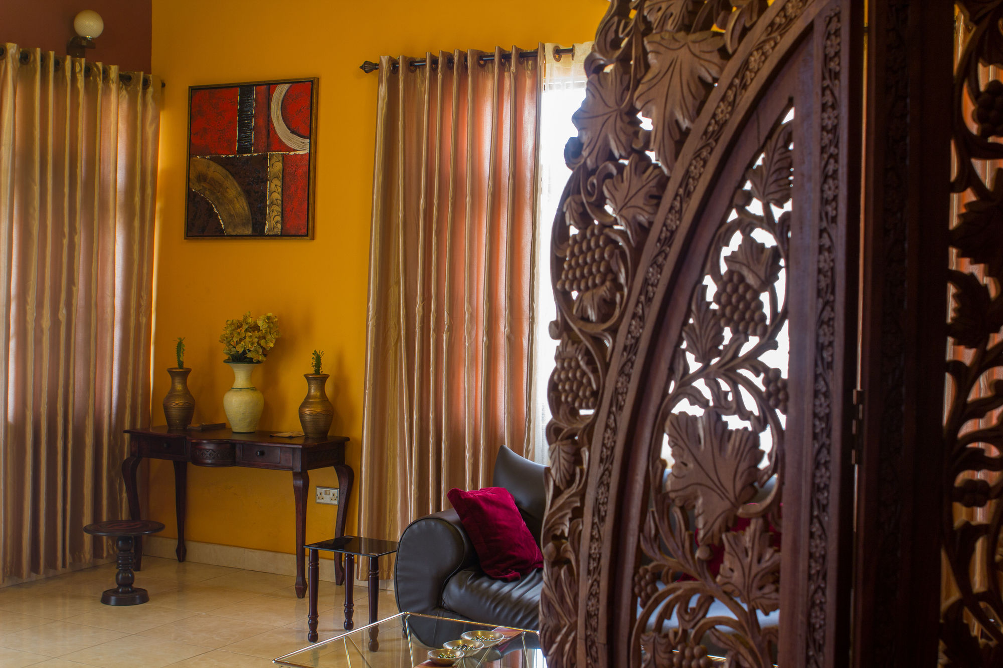 Фото Oriental Hotel North Legon