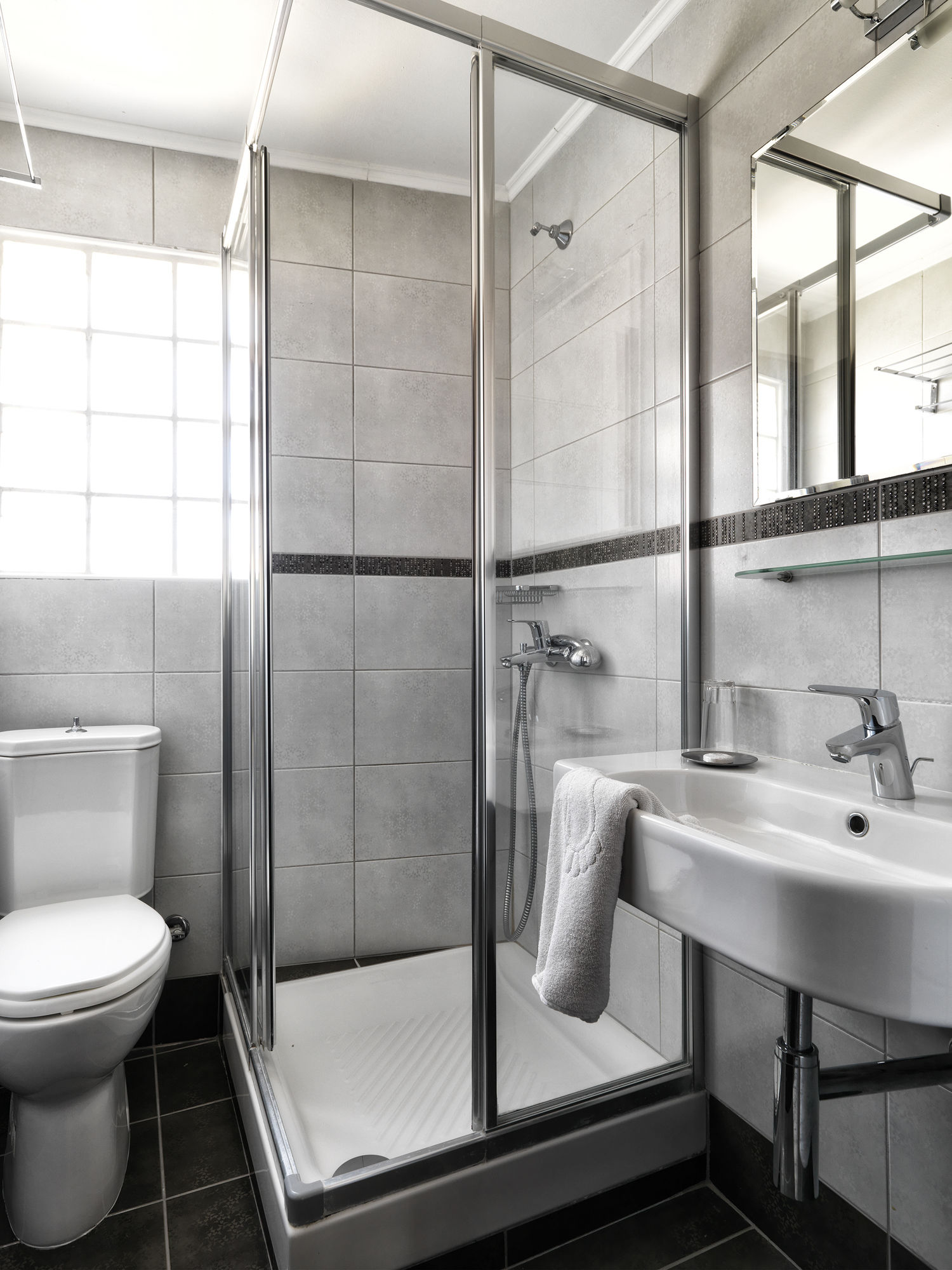 Фото Elia Apartments