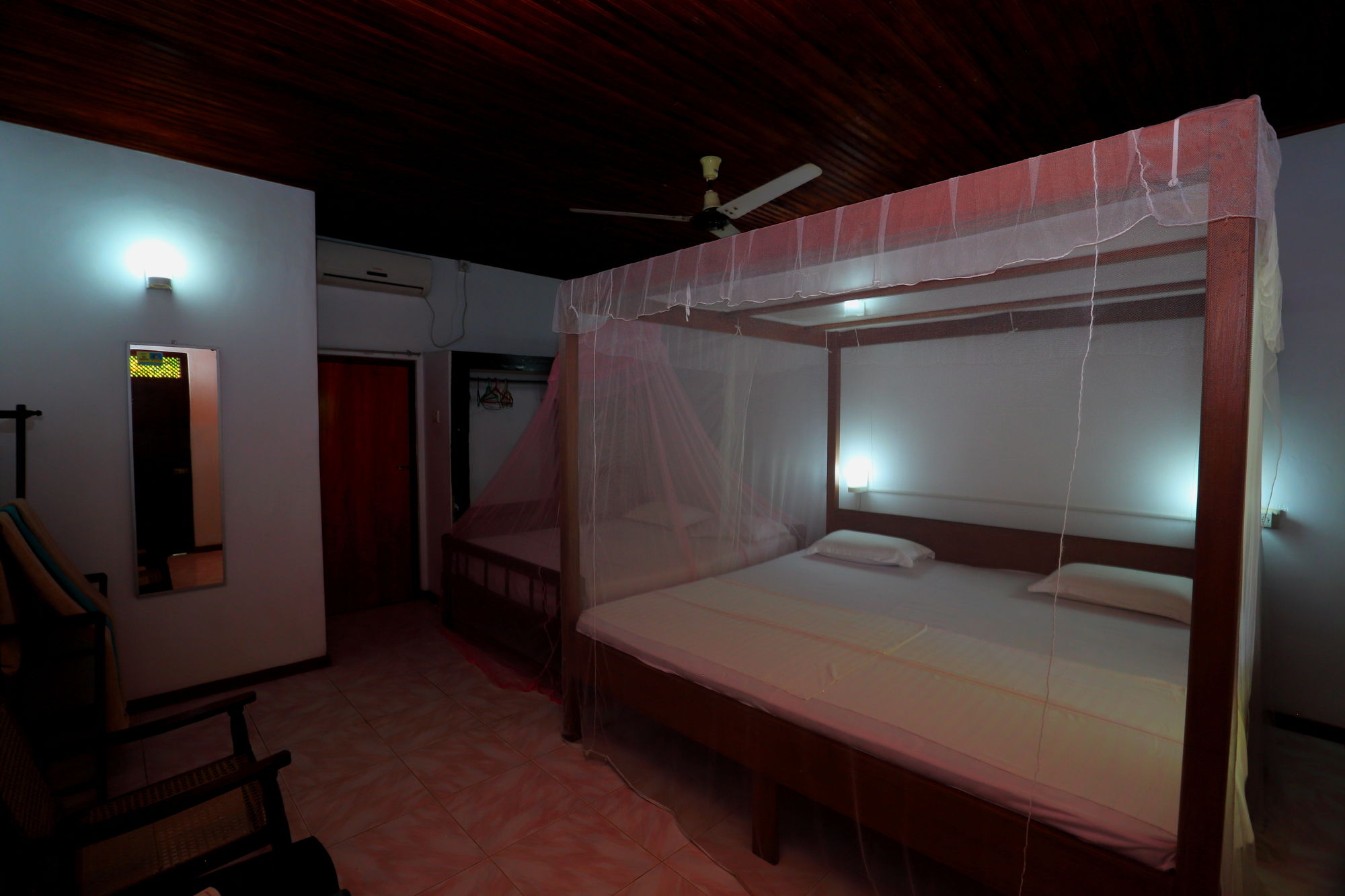 Фото Paradise Beach Resort