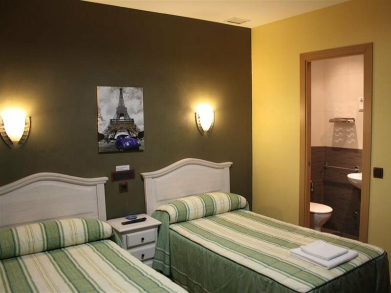 Фото Hostal Regio
