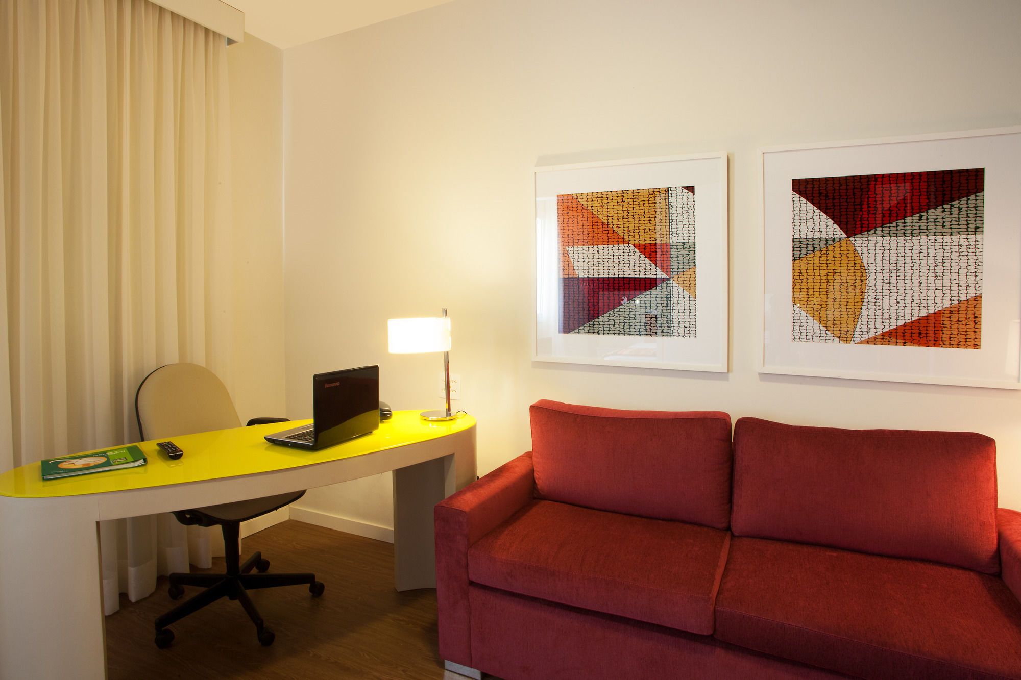 Фото Quality Suites Alphaville