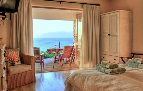 Внешний вид отеля Kleinzee Oceanfront Guesthouse в Муниципалитете Оверстранде, фото 4