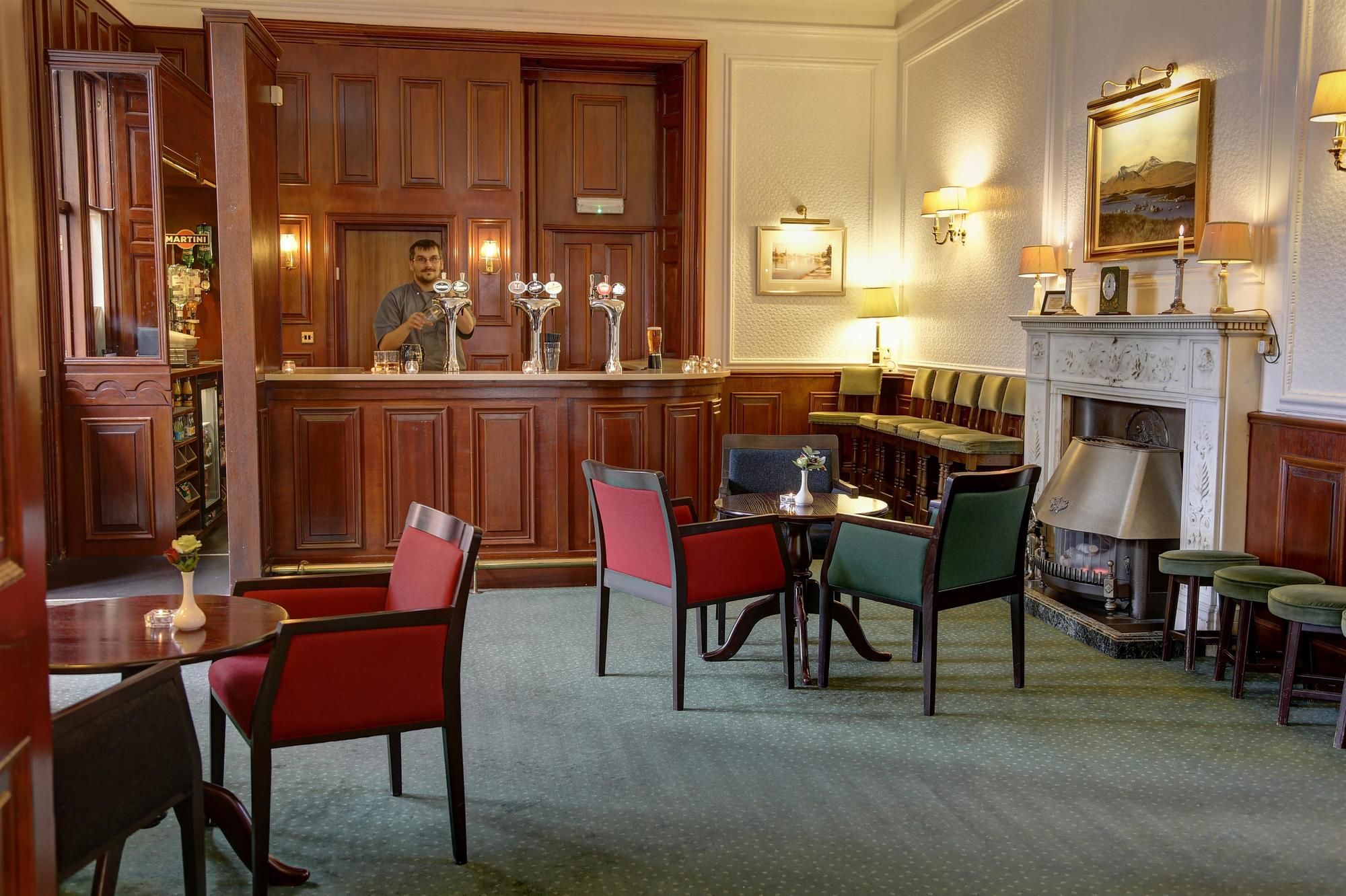 Фото Lochardil House Hotel