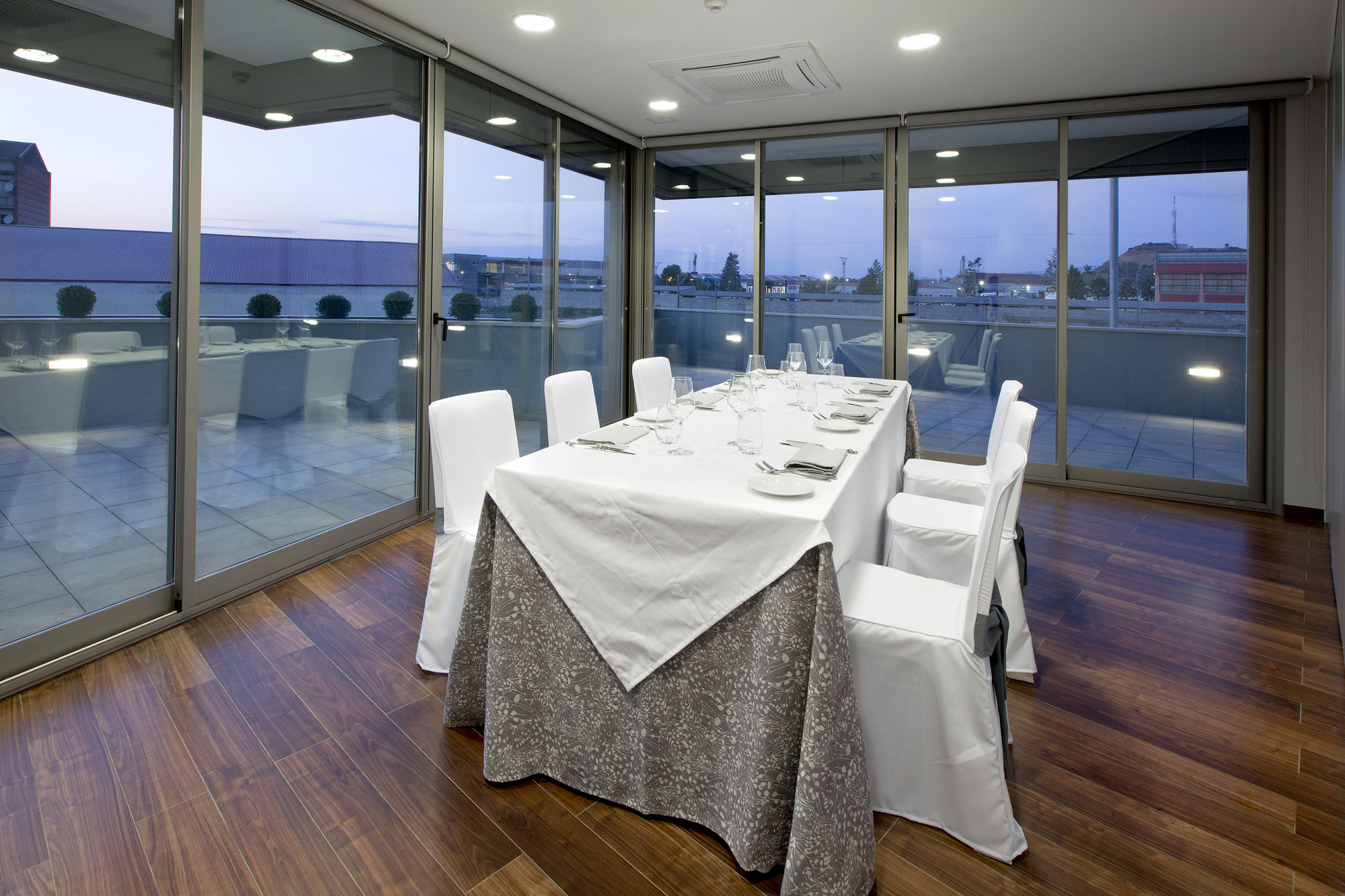 Фото Hotel MasMonzon