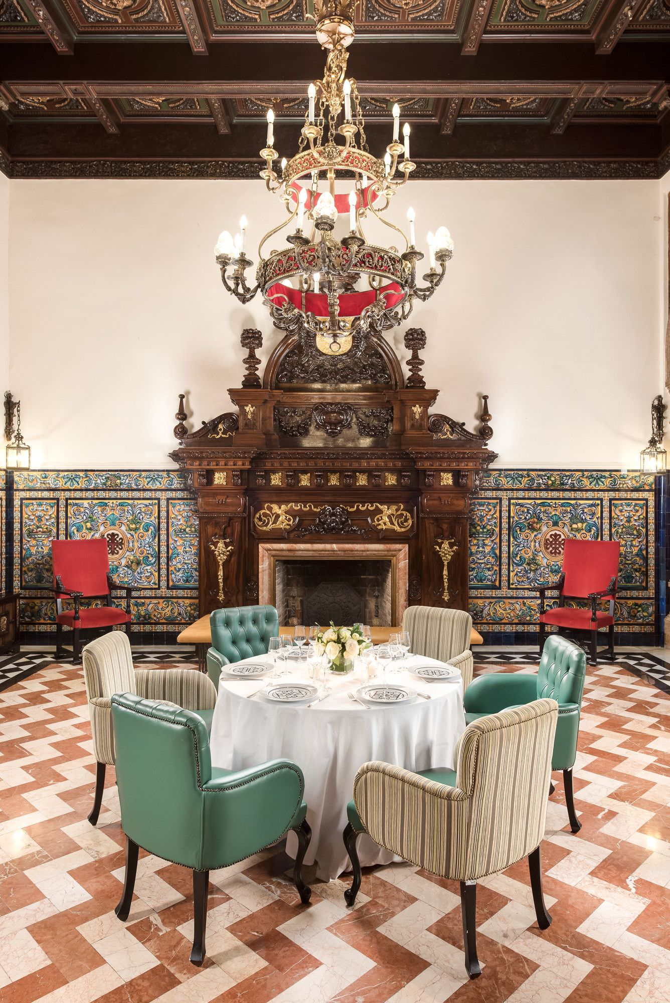 Фото Hotel Alfonso XIII, a Luxury Collection Hotel, Seville