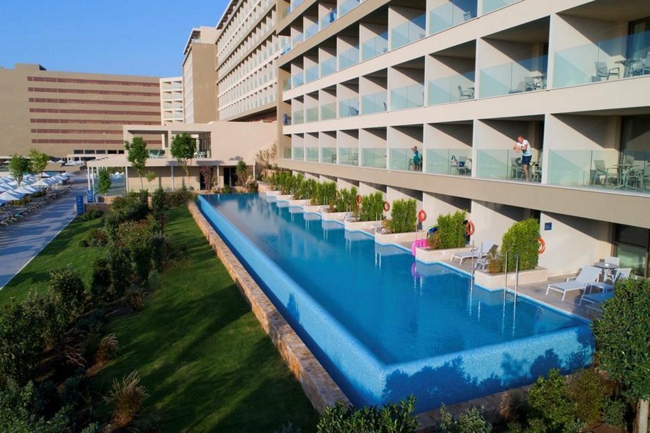 Фото Amada Colossos Resort