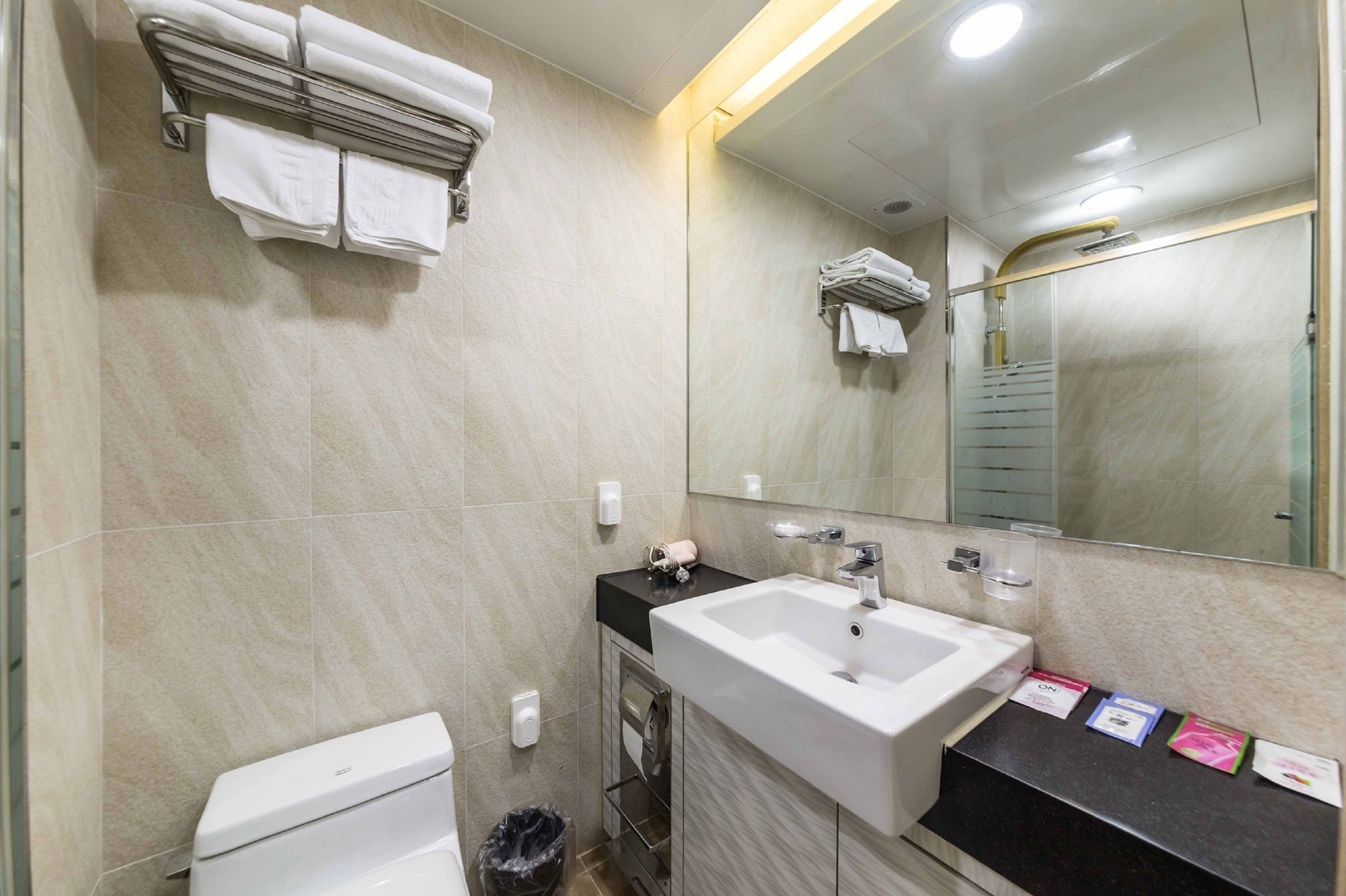 Фото Lumia Hotel Myeongdong