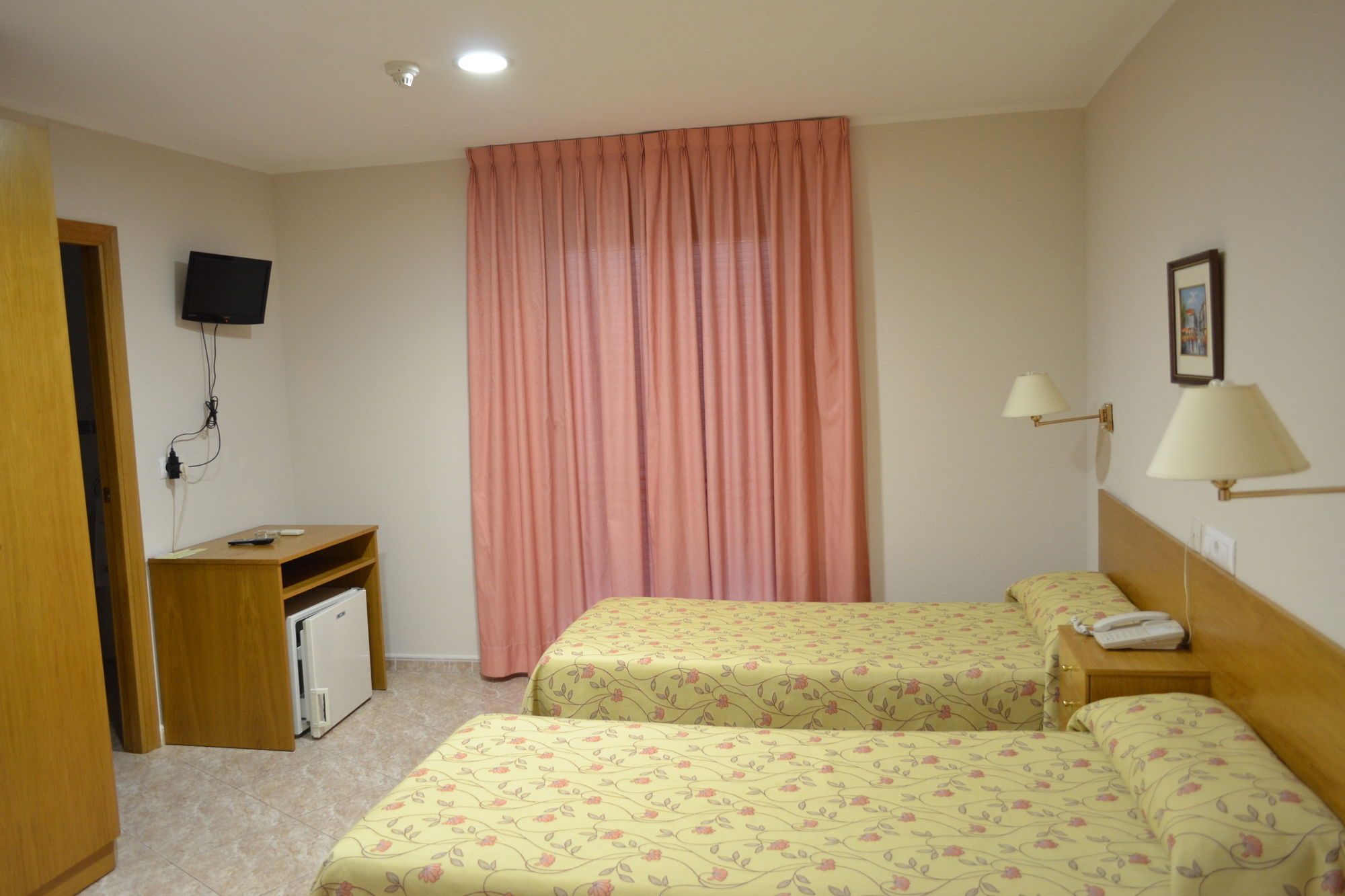 Фото Gran Hotel Toledo