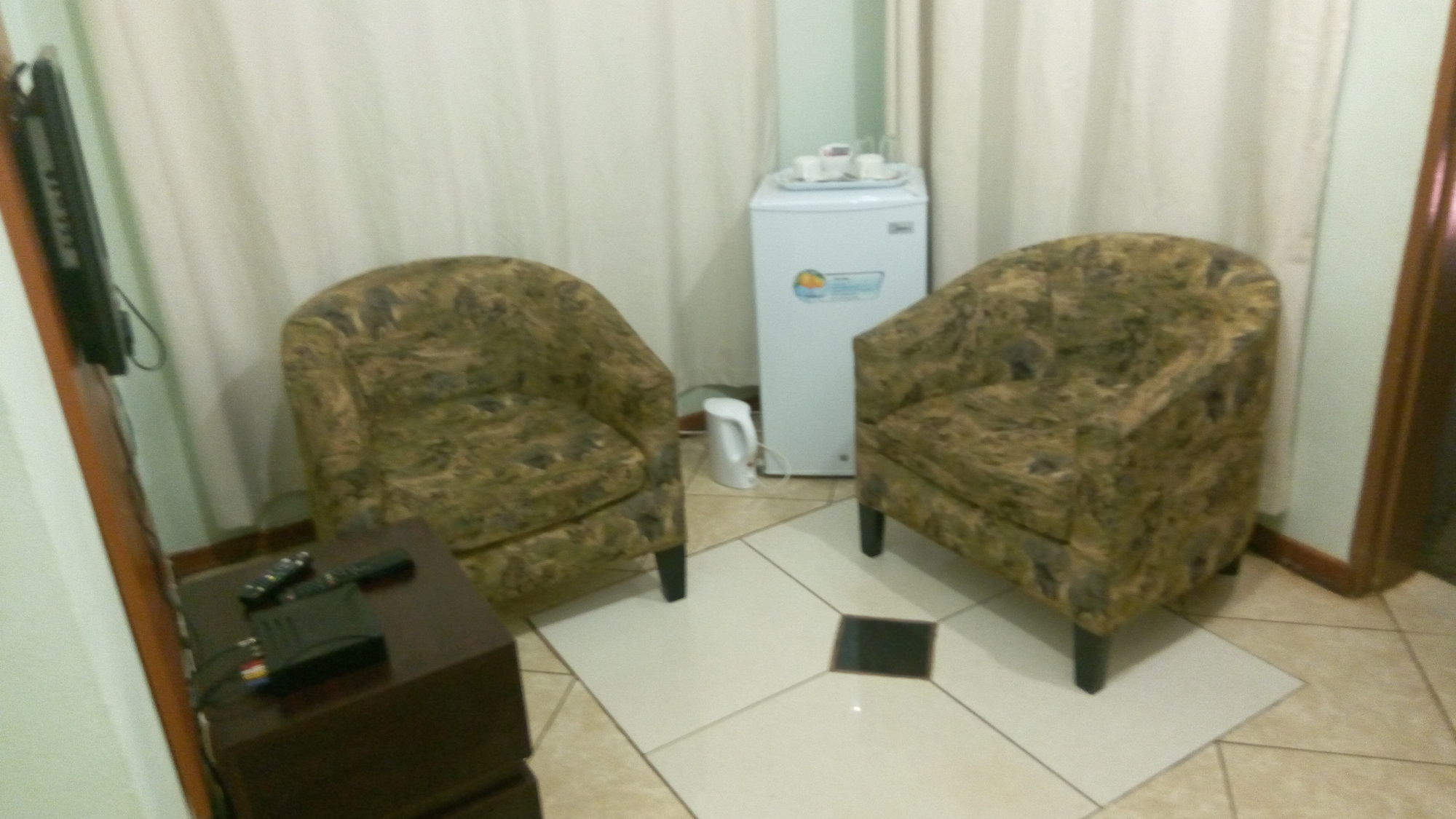 Фото Tasha Lodge