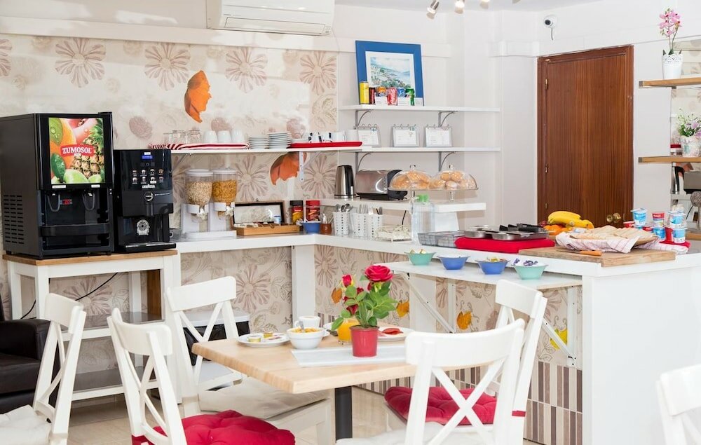 Фото Hotel Marbella