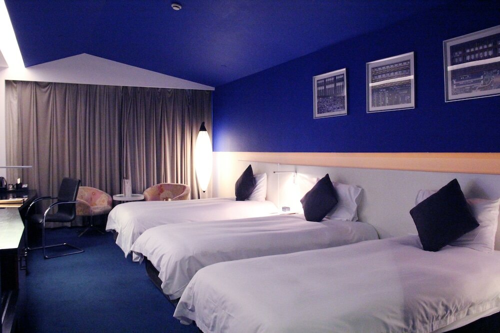 Фото отеля 2