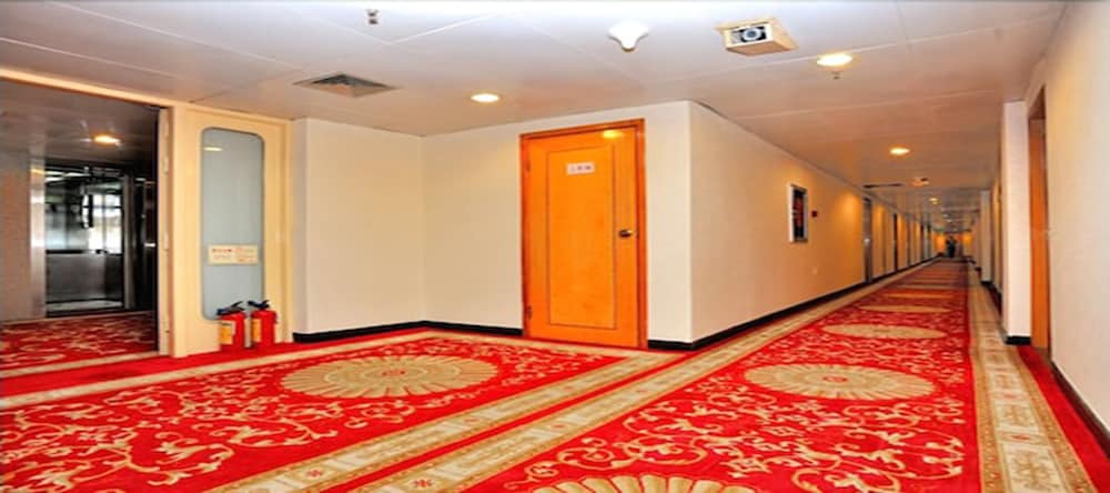 Фото Shenzhen Overseas Chinese Hotel