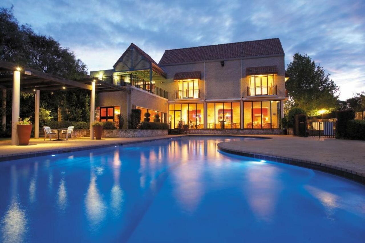 Фото отеля 1