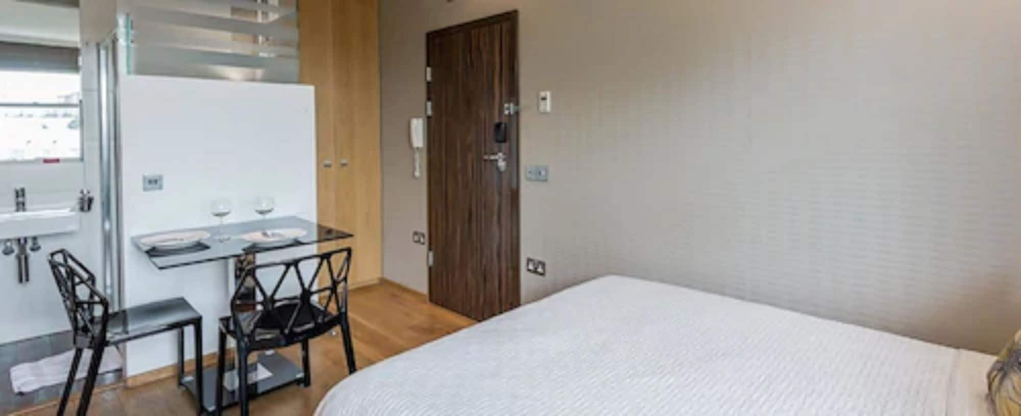 Фото Space Apart Hotel