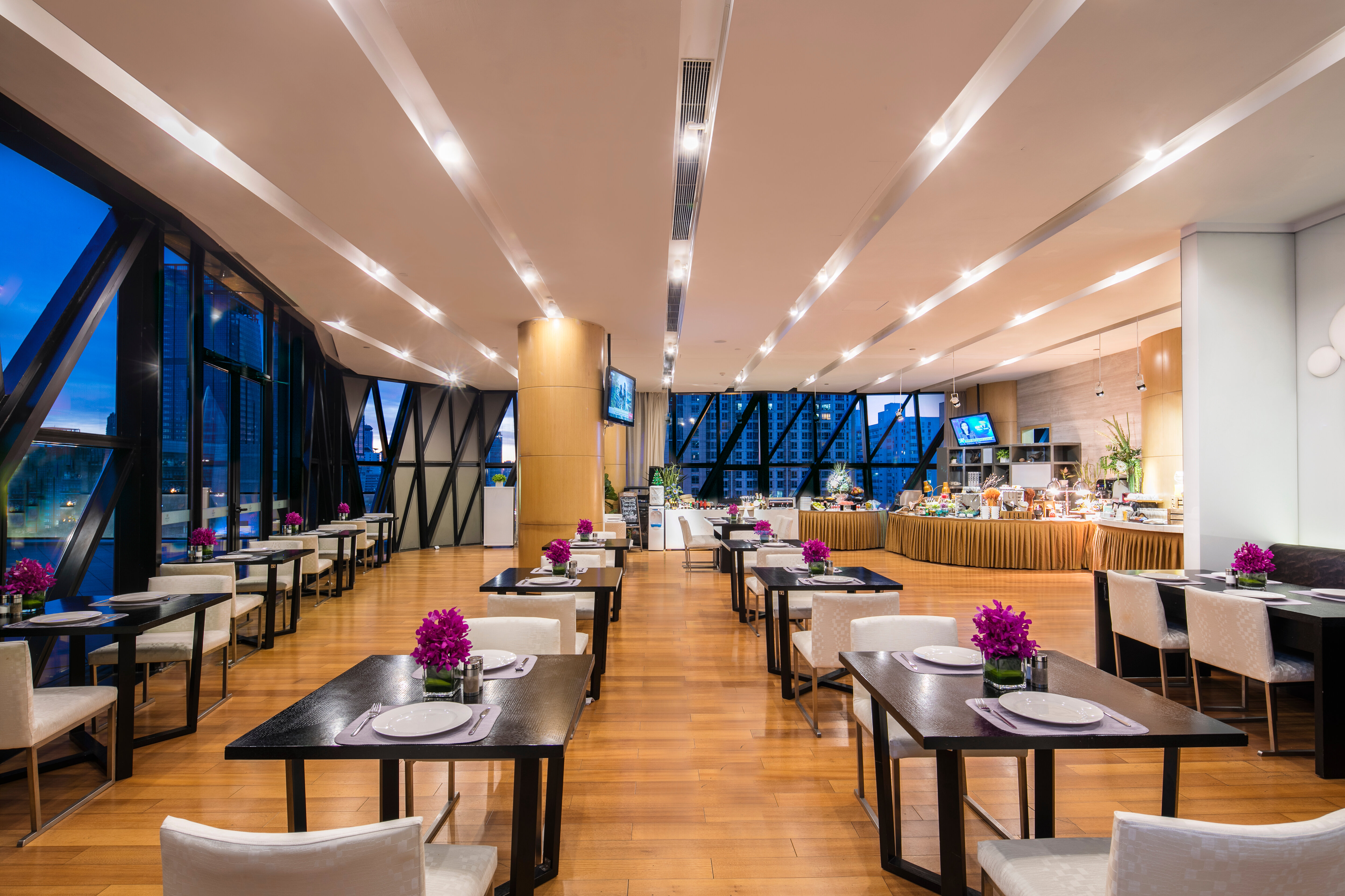 Фото Ascott Raffles City Beijing