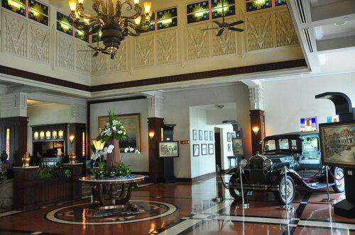 Гостиница Hotel Majapahit Surabaya - MGallery в Сурабае